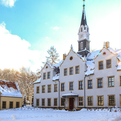 Schloss Burgk ist heute musikalisches Türchen des Freitaler kulturellen Weihnachtskalenders